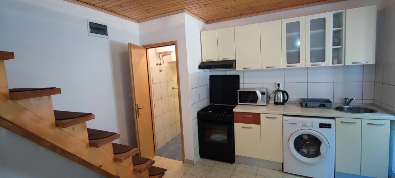 Studio Apartman Kastel Kambelovac Kaštela Exterior foto